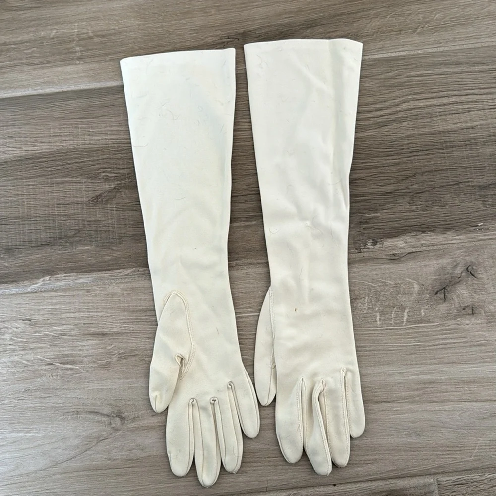 Vintage lot of 3 cotton and nylon gloves